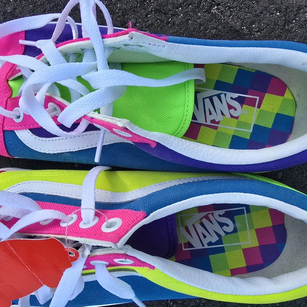 Vans Multicolor Sneakers - Picture 4 of 7